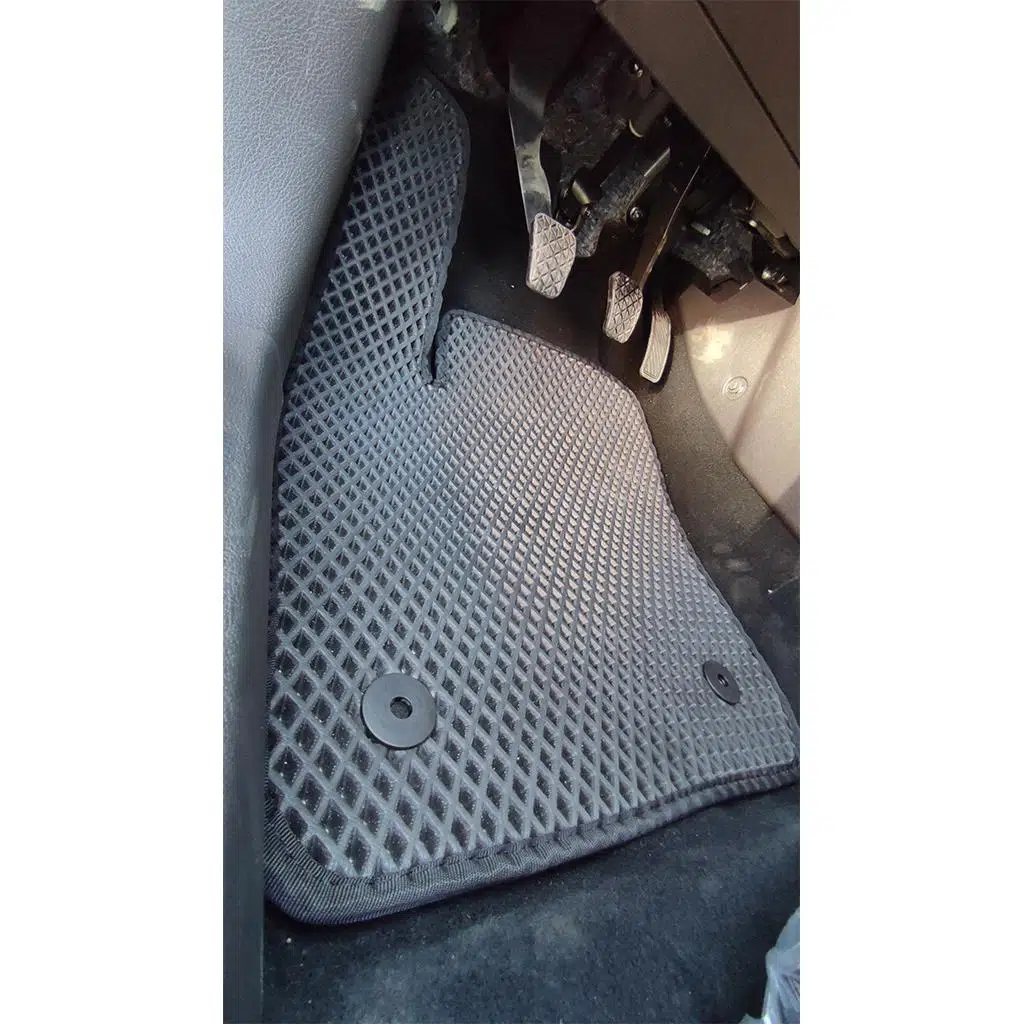 Bod Ford Courier 3D Havuzlu Paspas 2014-2023