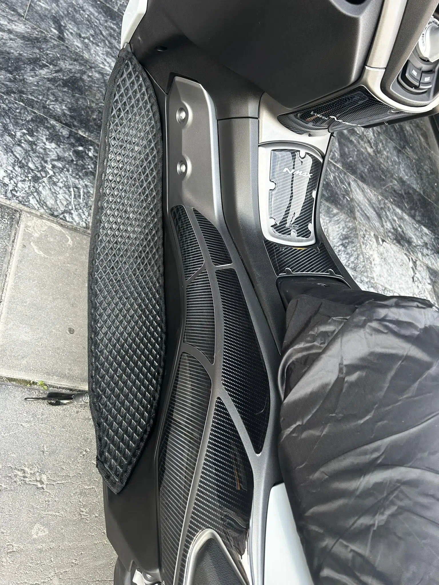 Bod Yamaha NMAX Motor 3D Havuzlu Paspas Siyah